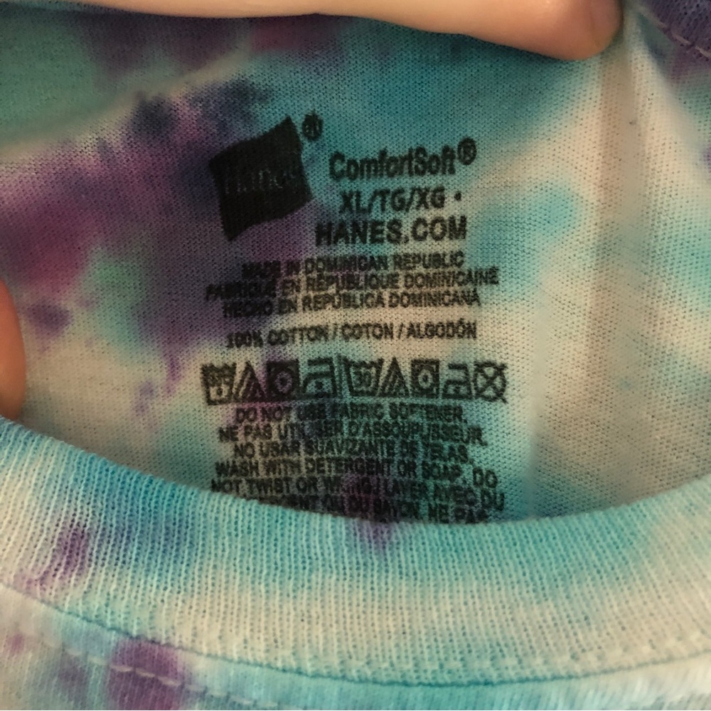 Handmade Hanes Comfort Soft Blue and Purple Crumple Tie-Dye Short Sleeve Shirt - Picture 4 of 4